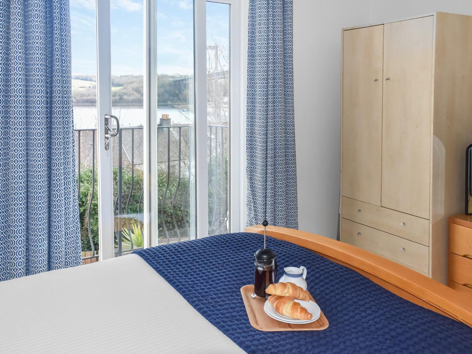 Villa Tamar View à Saltash Extérieur photo